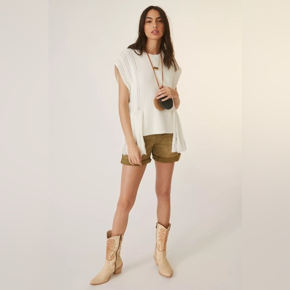 Anthropologie Fringed Sweater Vest Cream One Size - Picture 2 of 15